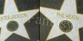 Заказать звезду 45 х 45 титулованным мр.  Олимпия Фил Хит и Декстер Джексон с изображением бицепса. Экстерьер звезды.