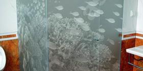 Душевая кабина. Сантехнические перегородки. Дизайн ванной комнаты. Душевые кабины фото. Стекло закаленное. Стекло матовое