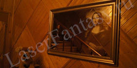 Фото на зеркале. Зеркало в прихожую фото. Где купить зеркало.