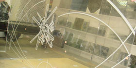 Лазерная гравировка на перегородках из оргстекла: 1000х2000х10мм.