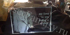 Подсветка фотографии на стекле. Гравировка.